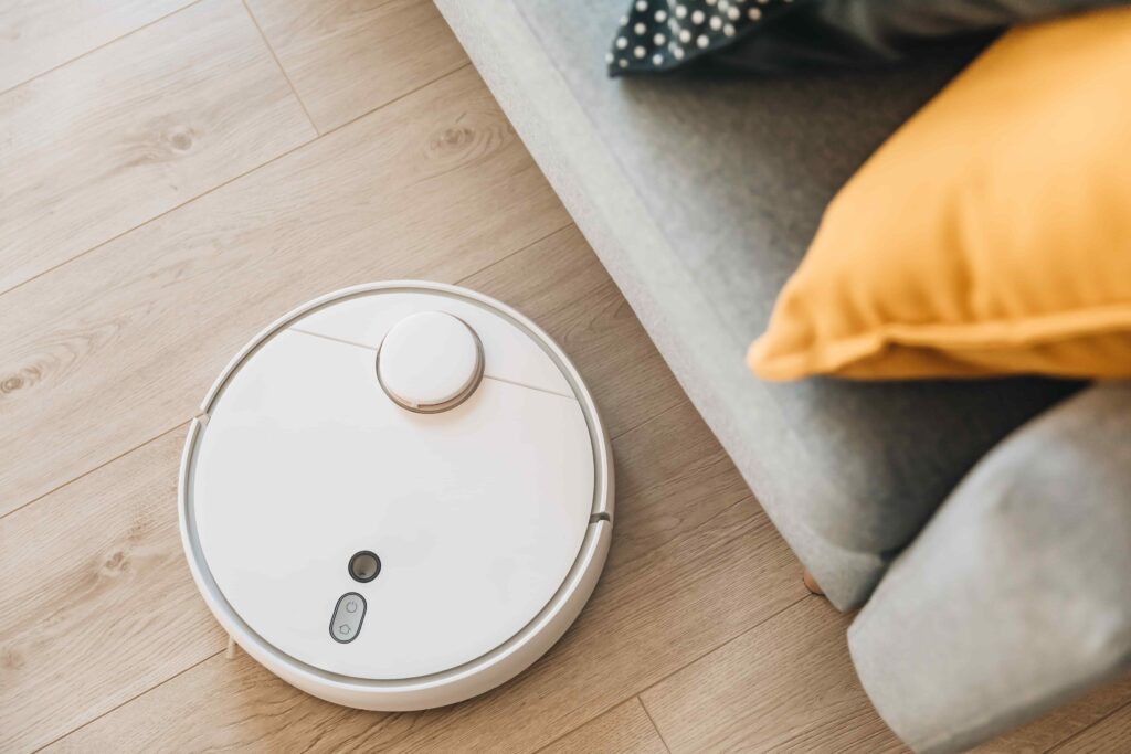 広い部屋に引っ越すメリット 5 お掃除ロボット