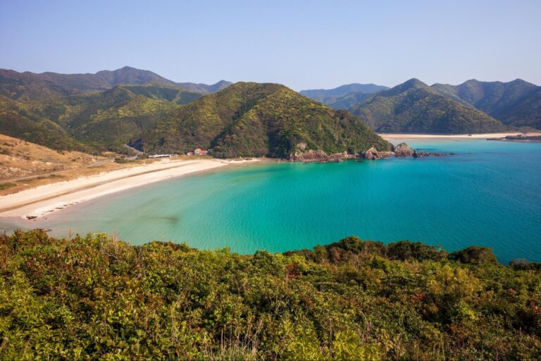 夏に訪れたい九州の海水浴場5選 