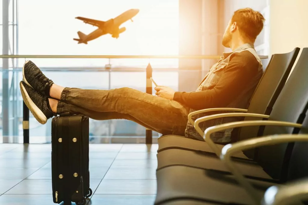 Chuyển đến Nhật Bản: Tôi Cần Làm Những Thủ Tục Gì? 6 thẻ làm việc