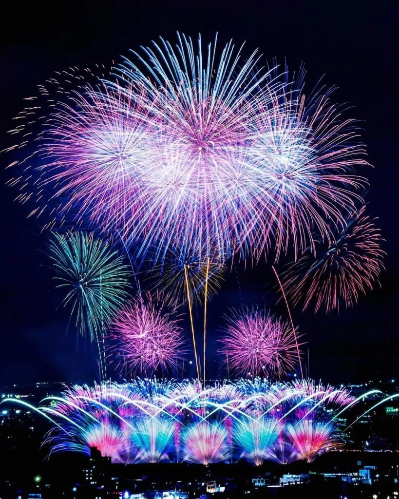 Festival de Fogos de Artifício de Takasaki (Créditos da imagem: Instagram de @_choko1)