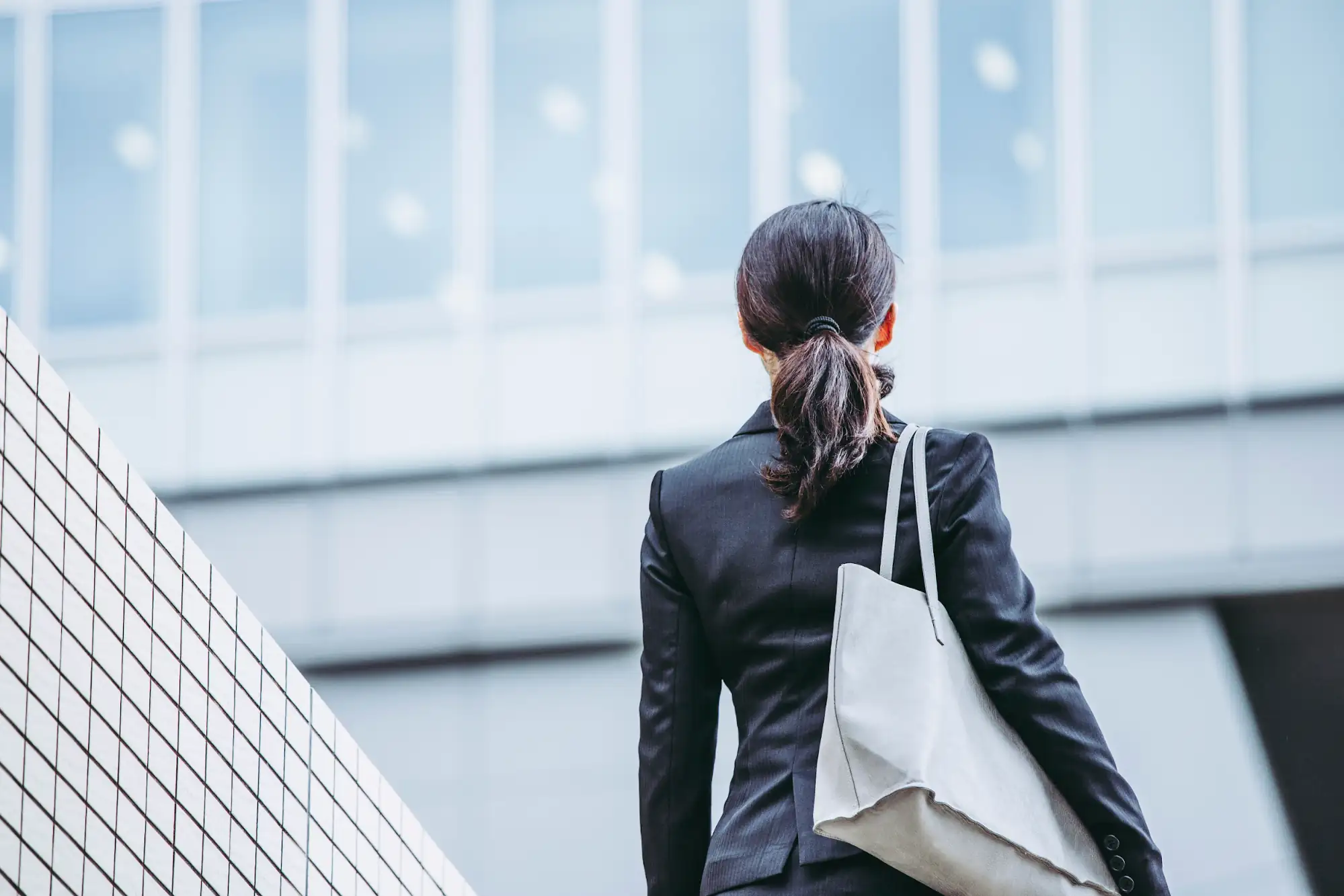 Everything You Need to Know About Moving Due to a Job Change 2 image4