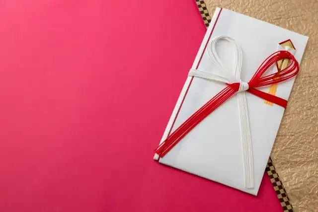 Housewarming Gifts That Are Sure to Please 4 image 126